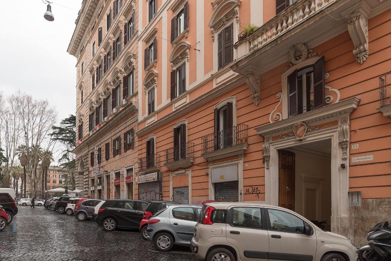 Vittorio Emmanuele & Colosseo Studio Рим Экстерьер фото