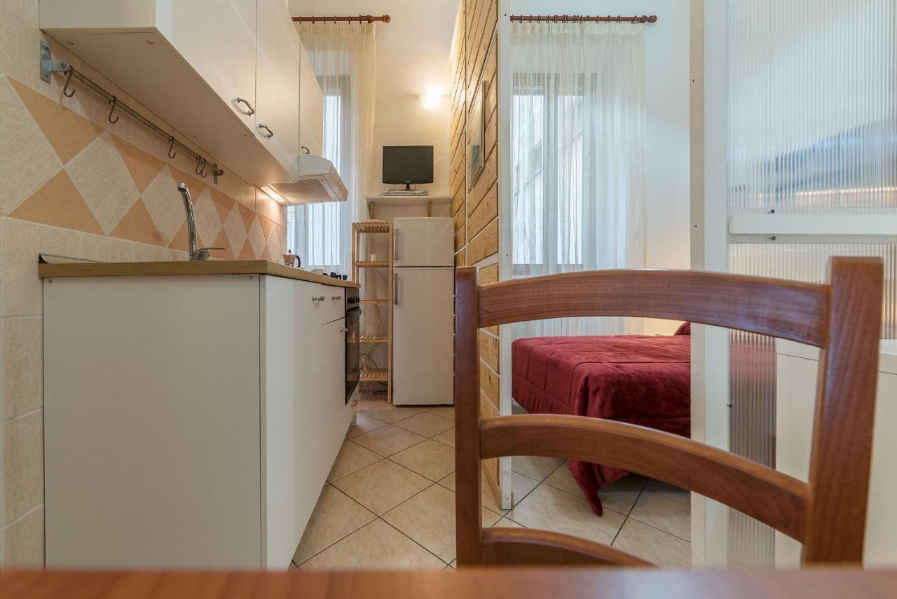 Vittorio Emmanuele & Colosseo Studio Рим Экстерьер фото