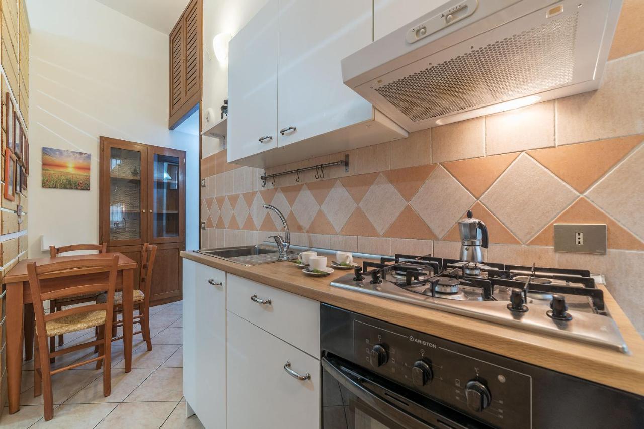 Vittorio Emmanuele & Colosseo Studio Рим Экстерьер фото